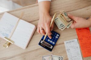 Debt Snowball Calculator – Pay Off Debt Faster