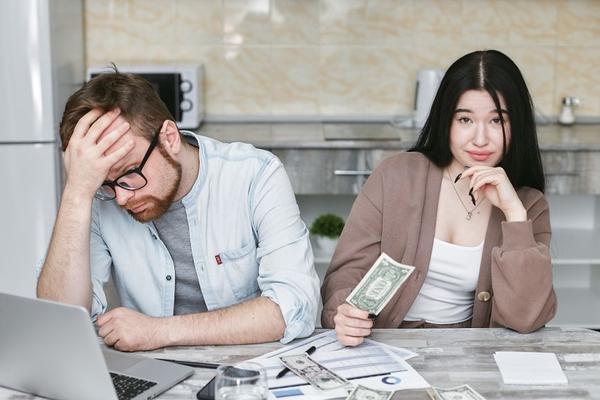 savings challenge for couples
